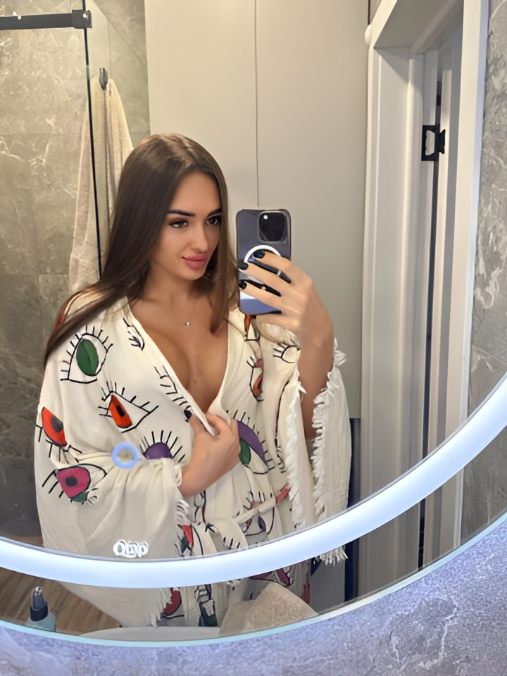 Людмила привлекальеная девушка из Луза цена от 4000 руб