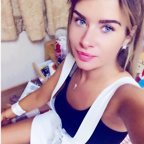 Зоя привлекальеная девушка из Луза цена от 3500 руб