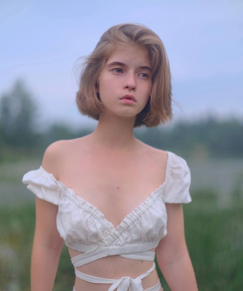 Любава привлекальеная девушка из Луза цена от 3000 руб