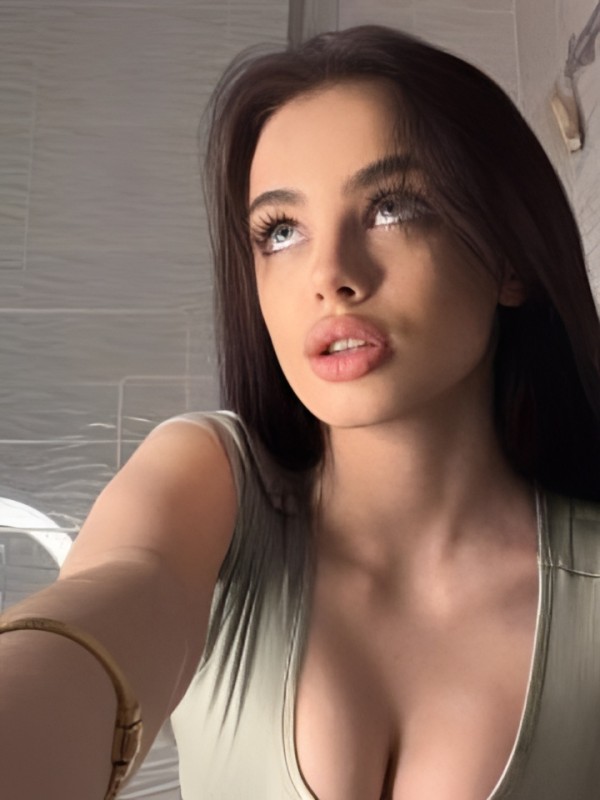 Анфиса привлекательная девушка из Луза цена от 3000 руб