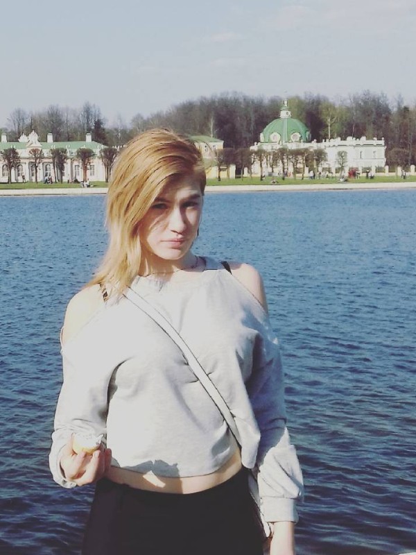 АСЯ привлекательная девушка из Луза цена от 3500 руб