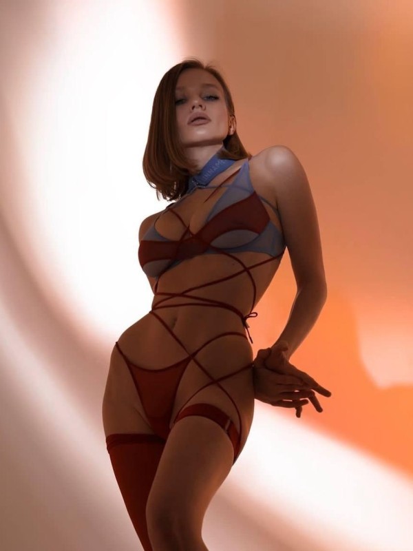 Валерия привлекательная девушка из Луза цена от 5000 руб